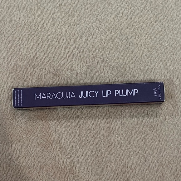 TARTE Maracuja Juicy Lip Plump - Picture 5 of 5